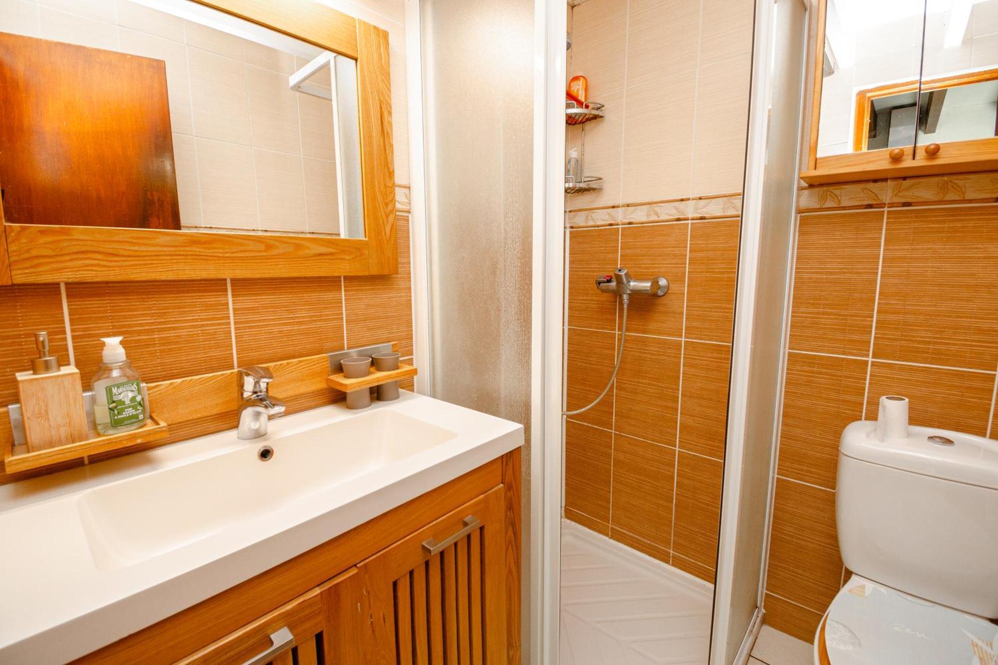 Terrasse Des Monts - Duplex Independant De Charme Apartment Les Hopitaux-Neufs ภายนอก รูปภาพ