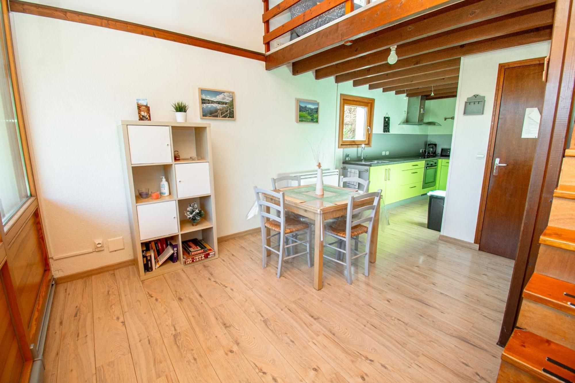 Terrasse Des Monts - Duplex Independant De Charme Apartment Les Hopitaux-Neufs ภายนอก รูปภาพ